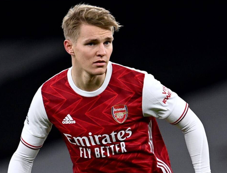 阿森纳球员伤病动态追踪：复出时间与伤情解析